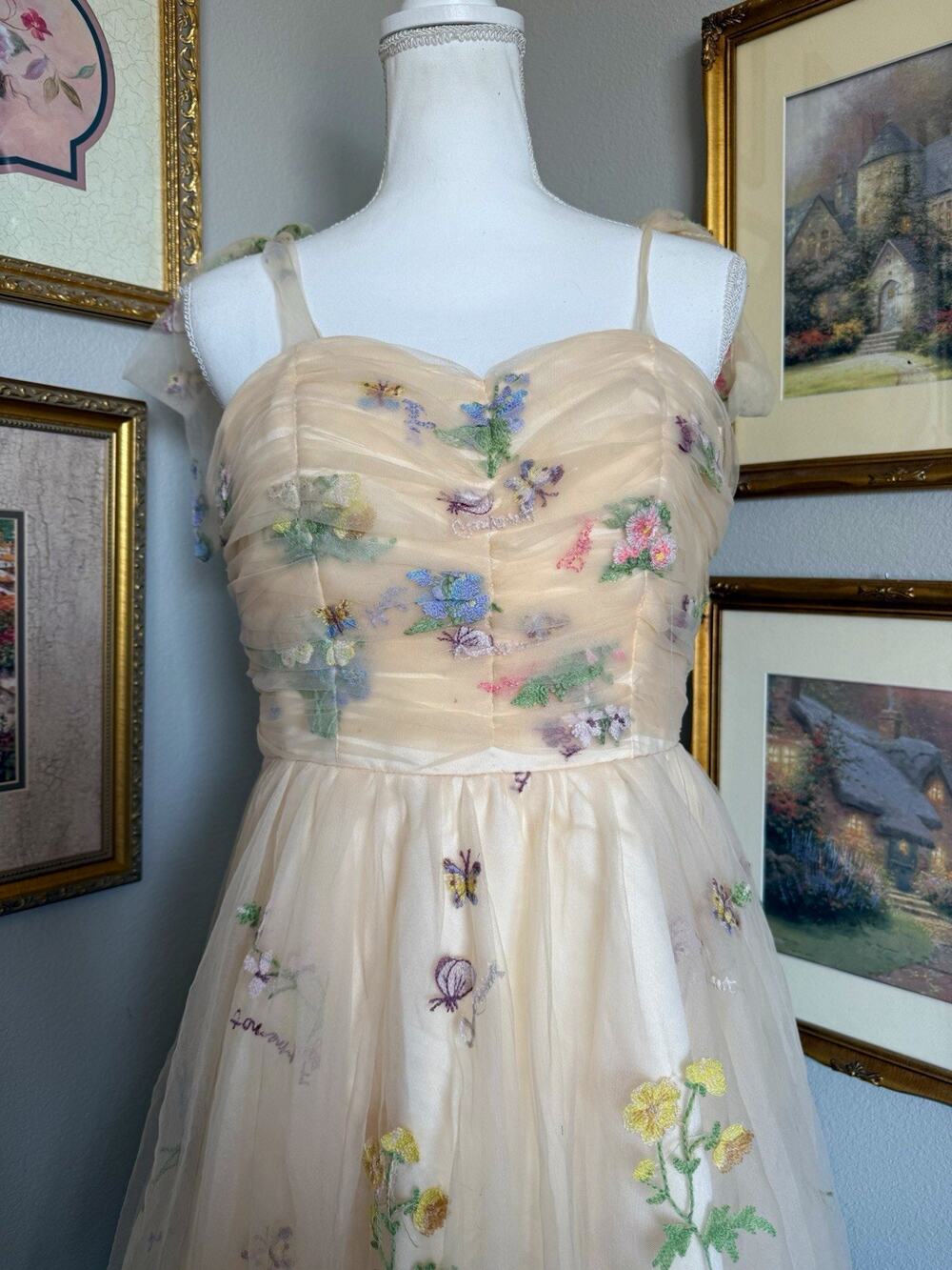 LAVETIR Beige Floral Tulle Sweetheart Mini A-Line Dress Embroidered Zip Size M